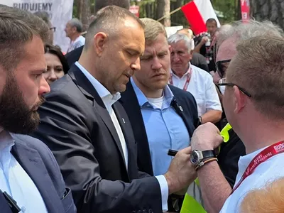 Prezydent Nawrocki wśród klubowiczów Gazety Polskiej w Sulejowie