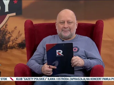 Embedded thumbnail for Czy Tusk sam wierzy w bajkę o podsłuchiwaniu jego żony i córki Pegasusem? 