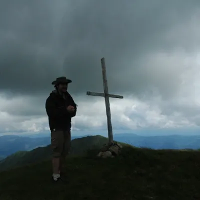 Profile picture for user jk7